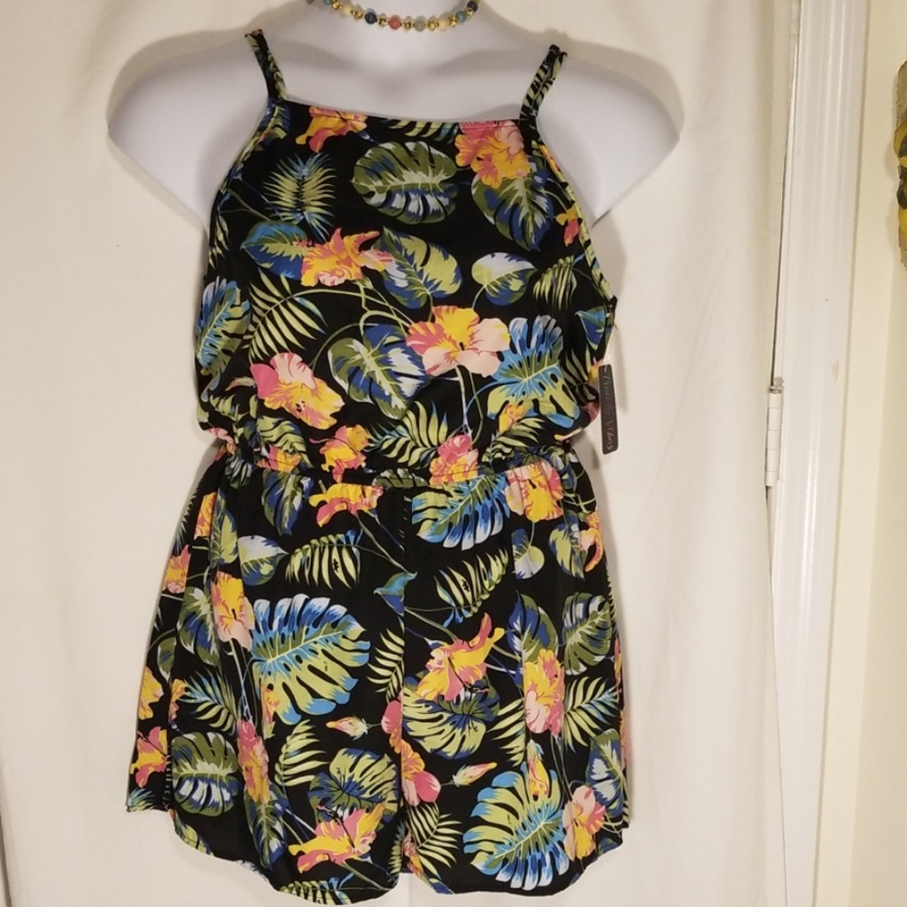 Trendy Vibes Romper XL NWT